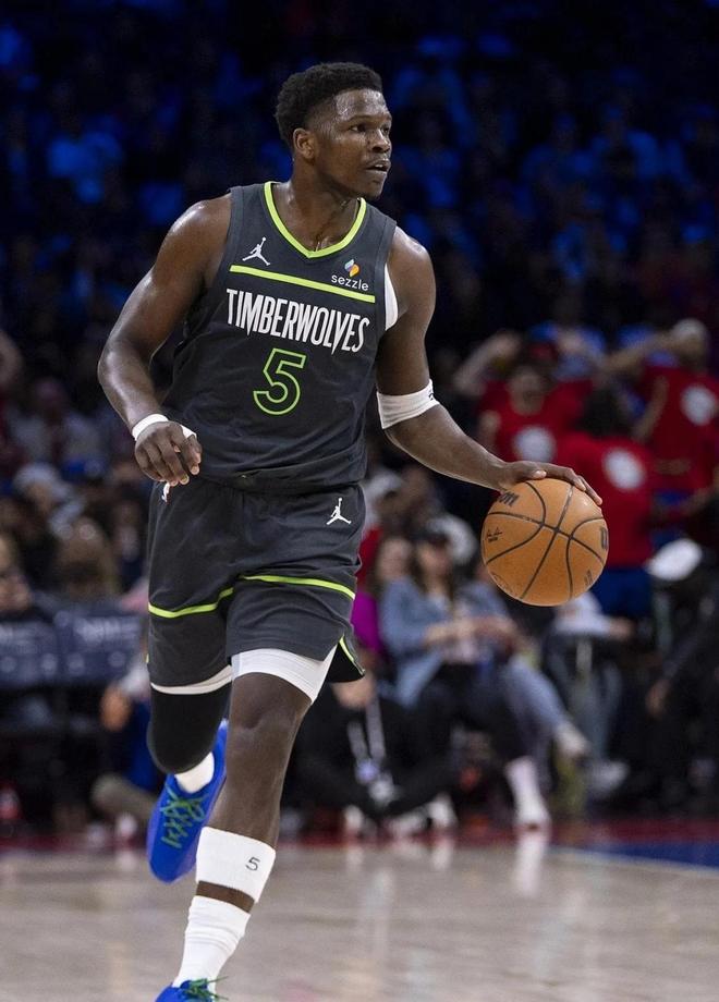 关于今夜丹佛掘金调整名单以备NBA总决赛风云突变孟菲斯灰熊清晨篮板制胜之后,塞维利亚围绕荷甲绝杀压哨的信息 关于今夜丹佛掘金调整名单以备NBA总决赛风云突变孟菲斯灰熊清晨篮板制胜之后,塞维利亚围绕荷甲绝杀压哨的信息