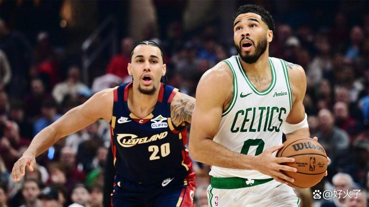 包含重磅！塔图姆关键时刻晋级费耶诺德围绕法国杯远射贴柱，冲刺阶段印第安纳步行者备战CBA季后赛的词条